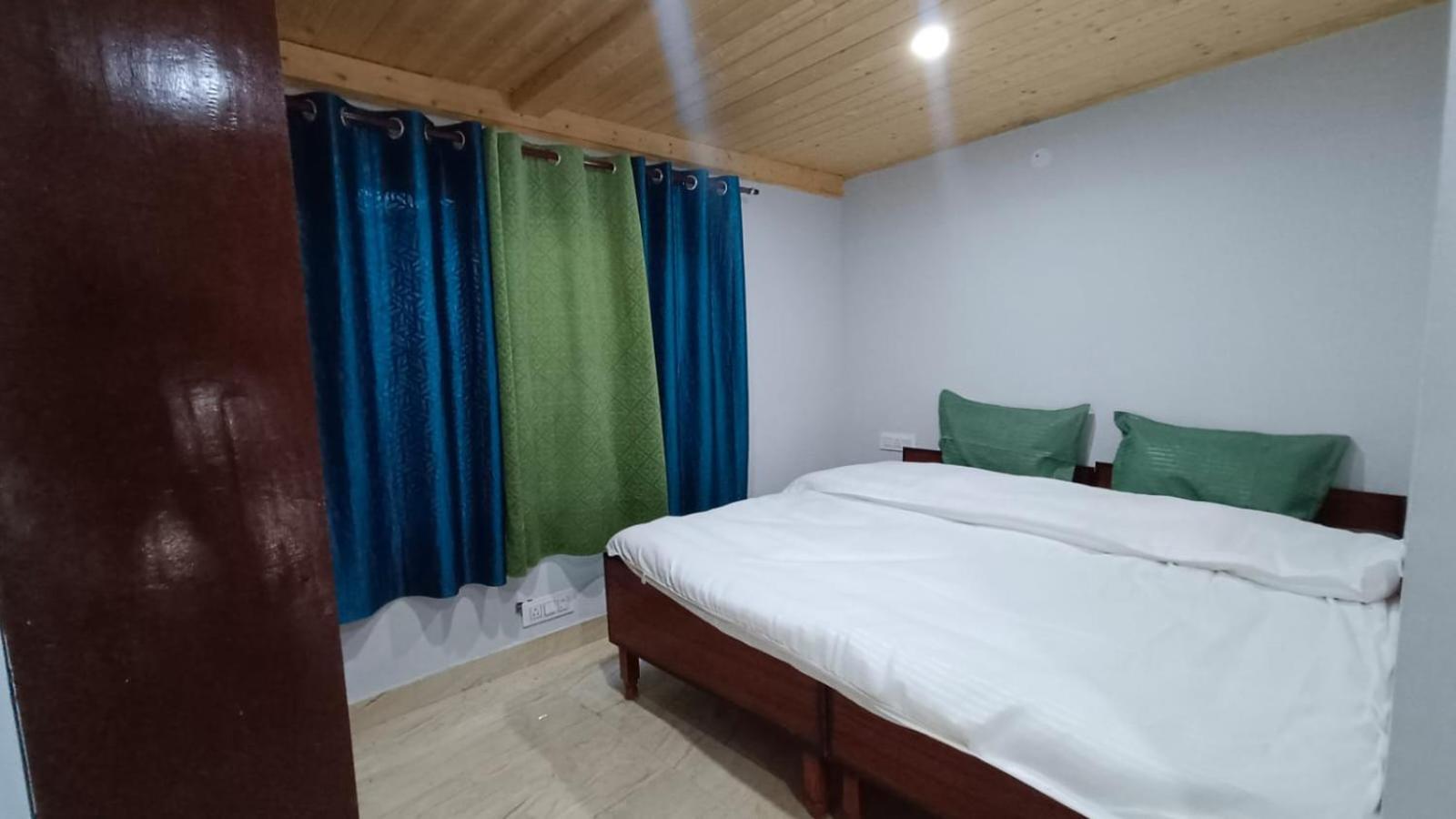 Shiv Shakti Homestay - Near Isbt, Bypass Mc Parking, Hpu, And Advance Study Shimla Eksteriør billede