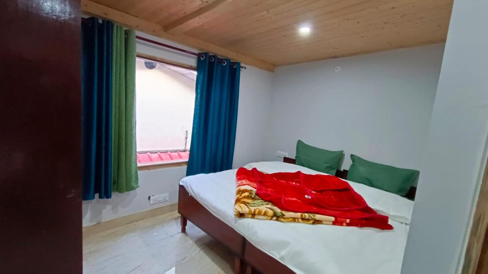 Shiv Shakti Homestay - Near Isbt, Bypass Mc Parking, Hpu, And Advance Study Shimla Eksteriør billede